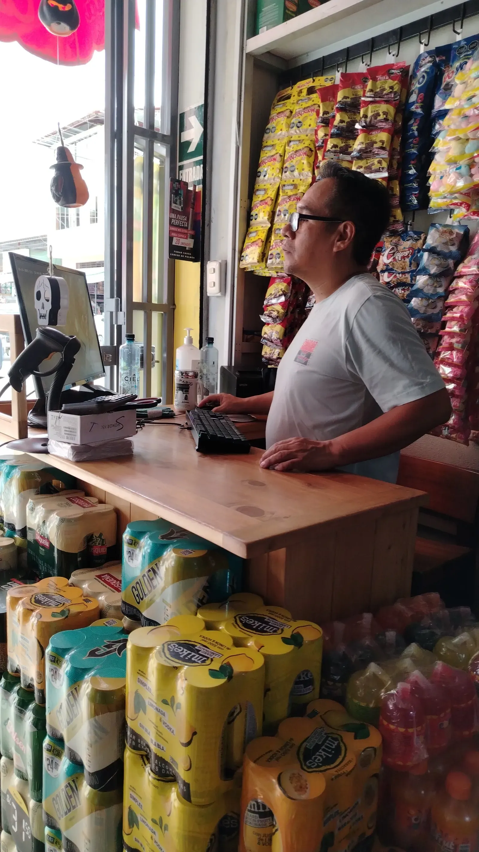 Packs de bebidas y gaseosas en el punto de venta